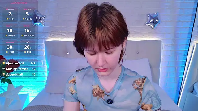 Snapshot of Aria_Vox chatting on June 27, 2026, 12:22 pm Aria Vox online show from June 27, 2026, 12:22 pm