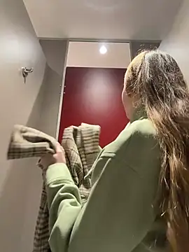 Mary Sensory online show from April 6, 2026, 11:44 am