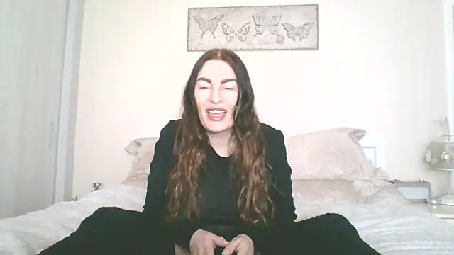 EllaKent online show from March 16, 2026, 3:38 pm