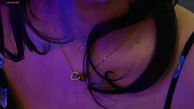 NidhiChandra online show from April 9, 2026, 5:40 pm