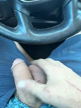 Chris2201hdb online show from March 21, 2026, 5:16 pm