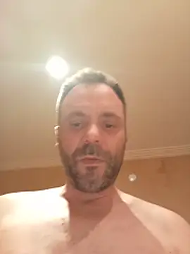 Snapshot of manchego85 chatting on June 15, 2026, 1:41 am manchego85 online show from June 15, 2026, 1:41 am