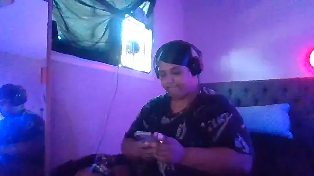 1n0nlythroat online show from June 28, 2026, 12:27 am