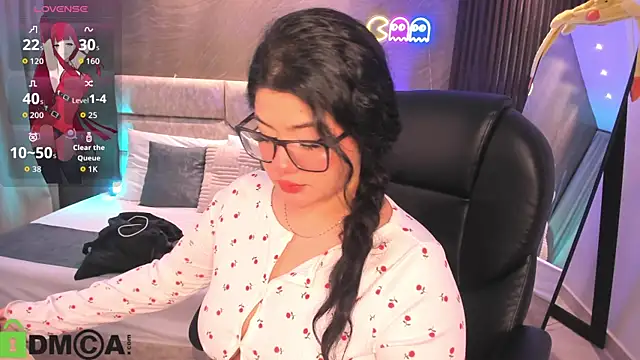 Snapshot of Dulcerose_01 chatting on April 20, 2026, 3:20 am Dulcerose 01 online show from April 20, 2026, 3:20 am