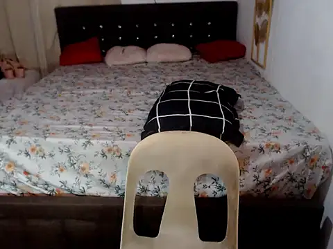 Brianatopdomxx online show from October 12, 2025, 4:44 am