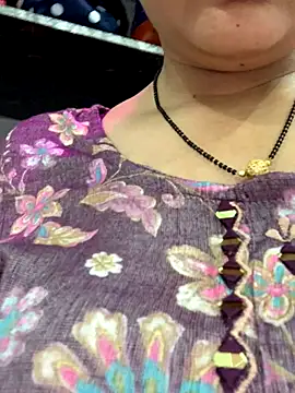 misharani00 online show from September 27, 2025, 12:59 am