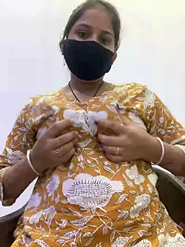 misharani00 online show from September 29, 2025, 1:05 pm