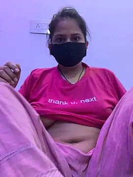 misharani00 online show from October 7, 2025, 1:03 am