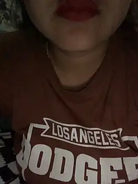 misharani00 online show from November 19, 2025, 1:49 am