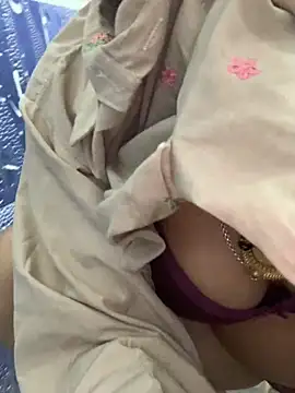 misharani00 online show from December 1, 2025, 1:38 pm