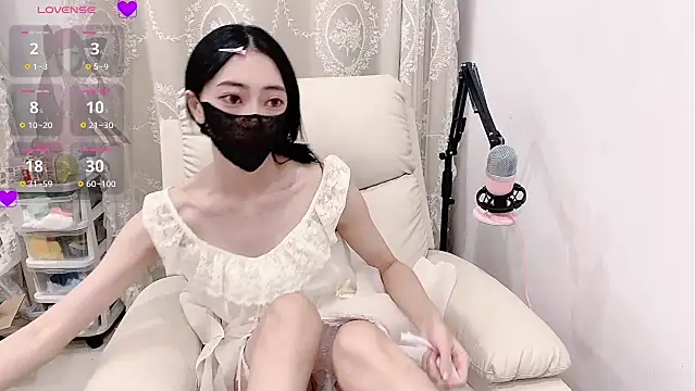 Snapshot of tuantuanle chatting on May 26, 2026, 4:14 pm tuantuanle online show from May 26, 2026, 4:14 pm