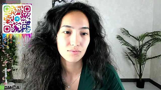 FlirtyAura online show from September 14, 2025, 3:49 am