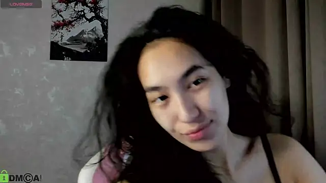 FlirtyAura online show from November 29, 2025, 3:31 am