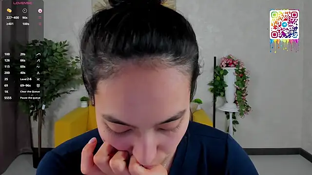 FlirtyAura online show from February 25, 2026, 2:48 pm