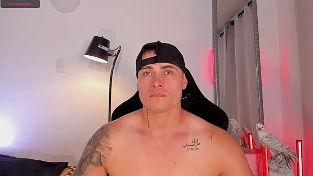 Snapshot of connorsmiith chatting on June 5, 2026, 11:27 am connorsmiith online show from June 5, 2026, 11:27 am