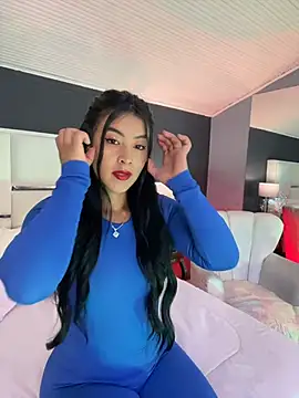 Snapshot of BellaFernandez__ chatting on December 18, 2025, 10:54 am BellaFernandez online show from December 18, 2025, 10:54 am