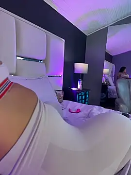 Snapshot of BellaFernandez__ chatting on February 28, 2026, 10:38 am BellaFernandez online show from February 28, 2026, 10:38 am