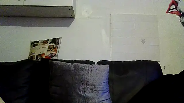 Snapshot of RubyyRosee chatting on October 6, 2025, 4:15 pm RubyyRosee online show from October 6, 2025, 4:15 pm