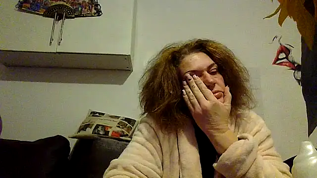 Snapshot of RubyyRosee chatting on November 25, 2025, 6:46 am RubyyRosee online show from November 25, 2025, 6:46 am