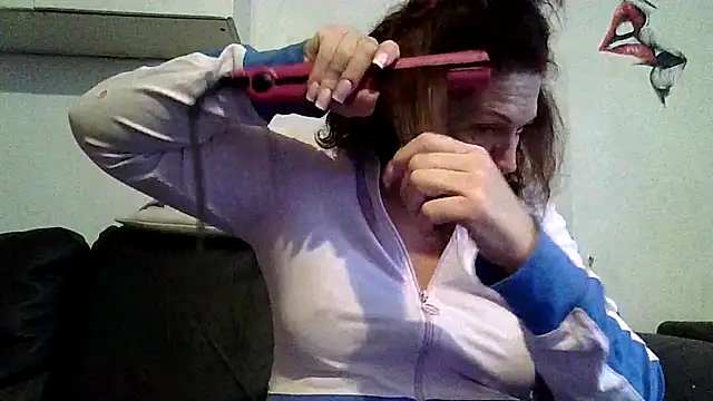 RubyyRosee online show from April 22, 2026, 5:54 am