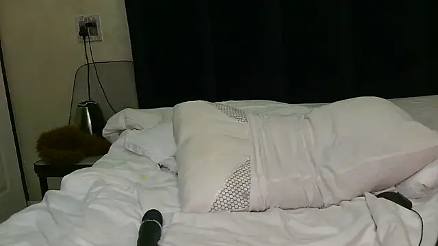 Ivysol online show from October 26, 2025, 8:48 pm