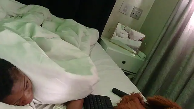 Ivysol online show from November 20, 2025, 5:29 am