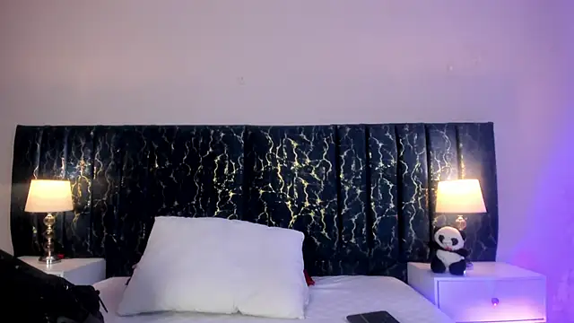 katte landerr online show from February 16, 2026, 1:18 pm