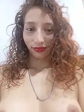 amelie sex online show from May 20, 2026, 4:24 pm