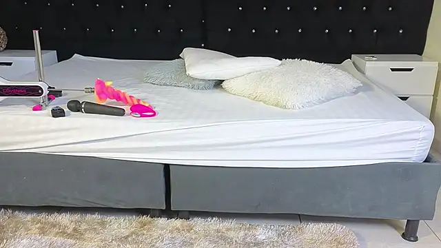 Lisa sweetas online show from March 20, 2026, 3:11 am