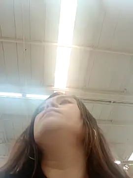 miss berlyn online show from November 7, 2025, 5:57 pm