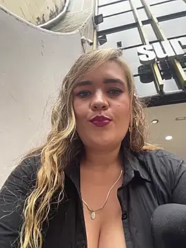 miss berlyn online show from May 28, 2026, 5:10 pm