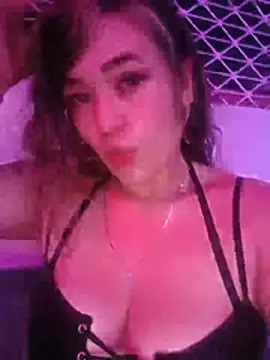 miss berlyn online show from June 14, 2026, 2:24 am