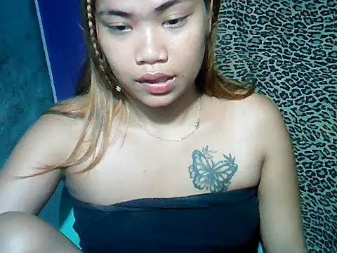 Snapshot of MorenaLovelyPinay24 chatting on April 28, 2026, 2:27 am MorenaLovelyPinay24 online show from April 28, 2026, 2:27 am