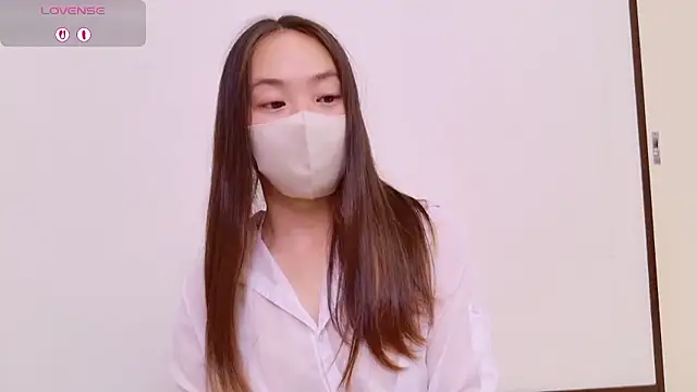 mitsuri chan love online show from September 29, 2025, 6:24 pm