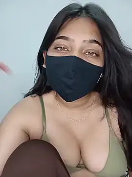 Snapshot of Snehabeauti chatting on May 19, 2026, 6:03 pm Snehabeauti online show from May 19, 2026, 6:03 pm