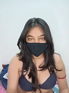 Snapshot of Snehabeauti chatting on June 17, 2026, 2:51 pm Snehabeauti online show from June 17, 2026, 2:51 pm