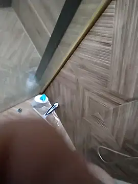 Pio185 online show from November 8, 2025, 5:12 pm