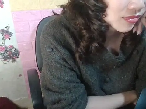 Lovelyx0x online show from February 18, 2026, 1:29 pm