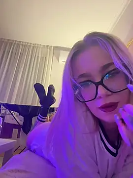 Snapshot of marnemzavar444 chatting on March 5, 2026, 9:22 pm marnemzavar444 online show from March 5, 2026, 9:22 pm