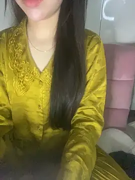 RubyBerry online show from November 22, 2025, 6:45 am