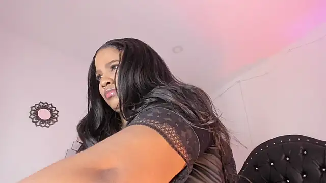 Elsie morris12 online show from November 27, 2025, 6:43 pm