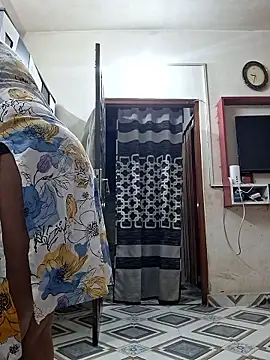 SIMIHOT online show from March 8, 2026, 3:49 pm