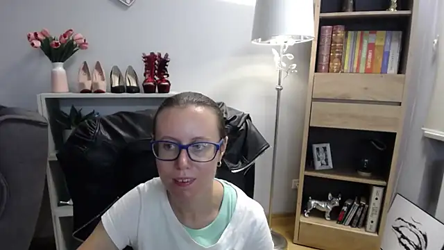 sweetxLizzy online show from September 9, 2025, 4:45 am