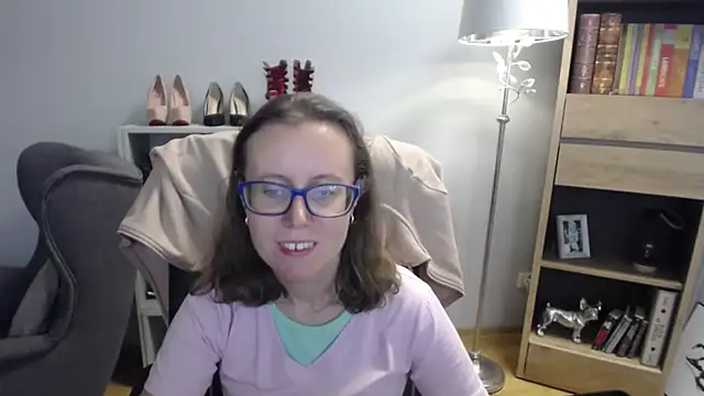 sweetxLizzy online show from September 18, 2025, 4:25 am