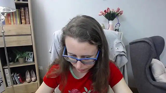 Snapshot of sweetxLizzy chatting on May 27, 2026, 4:31 am sweetxLizzy online show from May 27, 2026, 4:31 am