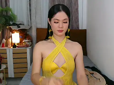 sugar dollyyy online show from November 22, 2025, 8:08 pm