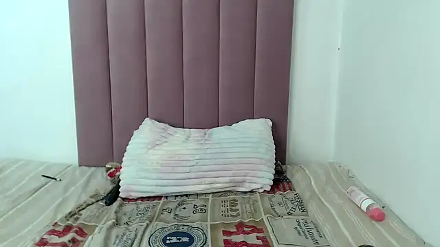 Abby 108 online show from September 28, 2025, 1:44 am