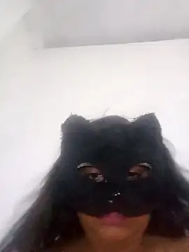 Slllll Couple00 online show from February 10, 2026, 2:43 pm