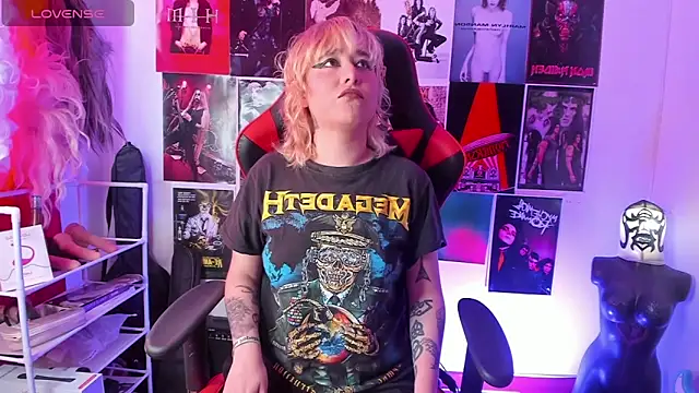 Snapshot of mistresscrowley666 chatting on June 26, 2026, 7:07 pm mistresscrowley666 online show from June 26, 2026, 7:07 pm