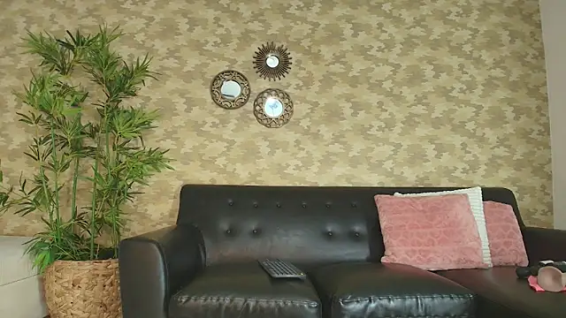 katspicy  online show from September 29, 2025, 12:43 pm